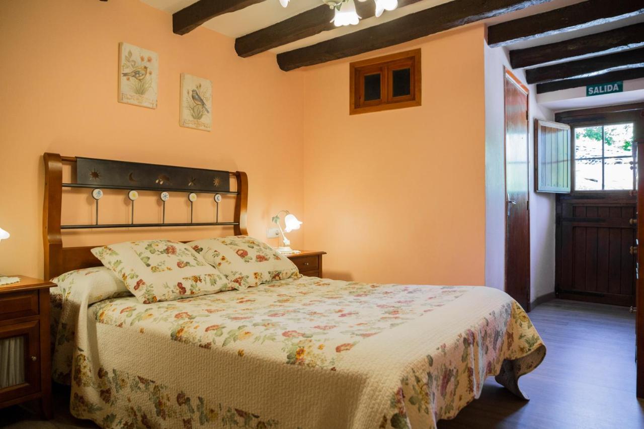 Casa Navarlaz S N Valcarlos ภายนอก รูปภาพ